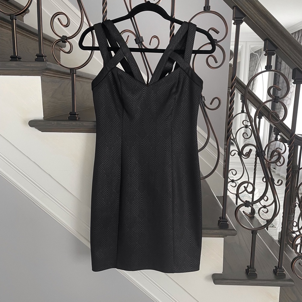 🌺🌺GUESS Party Black Cocktail Women Dress Size 4.